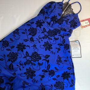 Emerald Sundae royal black core social dress small